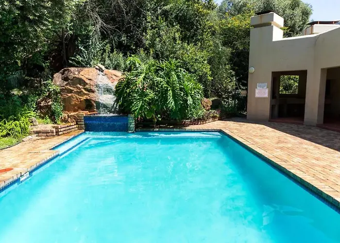 A Homely And Secure 2 Bedroom With Uncapped Wifi